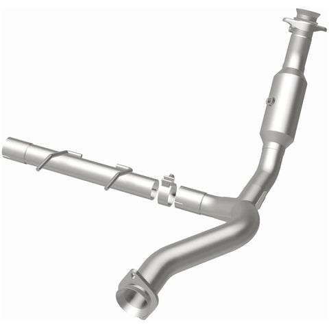 MagnaFlow Direct Fit Catalytic Converter 2007-2008 Ford Expedition/Navigator V8-5.4L - 5451500