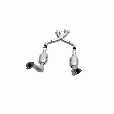 MagnaFlow Direct Fit Catalytic Converter 99-04 Mustang 4.6L 49S - 93671