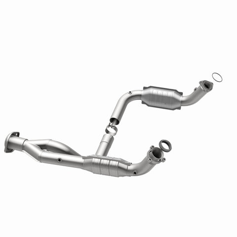 MagnaFlow Direct Fit Catalytic Converter 07-09 Hummer Truck H2 Y-Pipe Assy - 49679