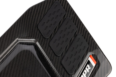 APR 22-24 Audi A3/A3 Quattro/S3/22-26 Volkswagen Golf R/GTI 2.0T Intake Port Covers - Carbon Fiber - CI100052-F