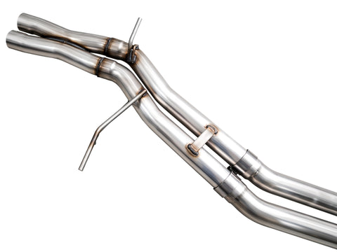 AWE Tuning 19-21 Porsche Macan 3.0T/2.9TT Touring Edition Cat-Back Exhaust w/ Chrome Silver Tips - 3015-42951