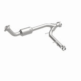 MagnaFlow Direct Fit Catalytic Converter 05-06 Lincoln Navigator 5.4L w/ 3in Main Piping - 52508