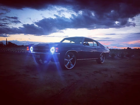Oracle Pre-Installed Lights 7 IN. Sealed Beam - ColorSHIFT Halo - 6905-333