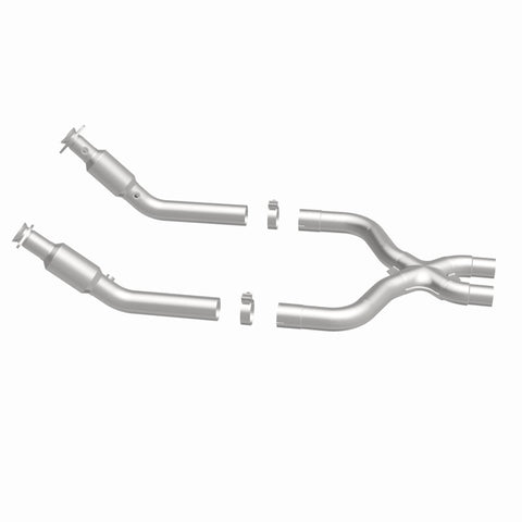 MagnaFlow 13-14 Ford Mustang 5.8L OEM Underbody Direct Fit EPA Compliant Catalytic Converter - 21-625
