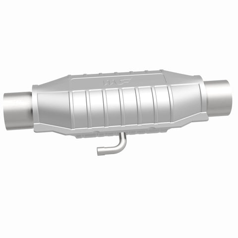 MagnaFlow Conv Universal 2.25in Inlet/Outlet Center/Center Oval - 334015