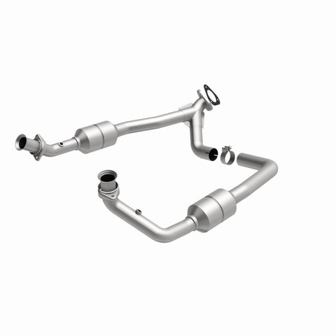 MagnaFlow Direct Fit Catalytic Converter 2002 Ford E-Series Vans 5.4L - 447378