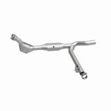 MagnaFlow Direct Fit Catalytic Converter 99-00 Ford F-150 4.2L 50S - 447142