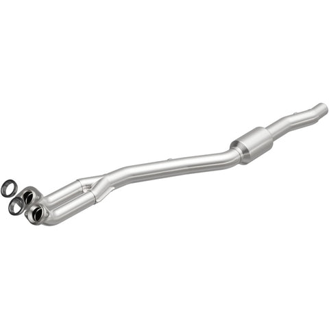MagnaFlow Direct Fit Catalytic Converter OEM 96-98 BMW 740iL 4.4L - 4481683