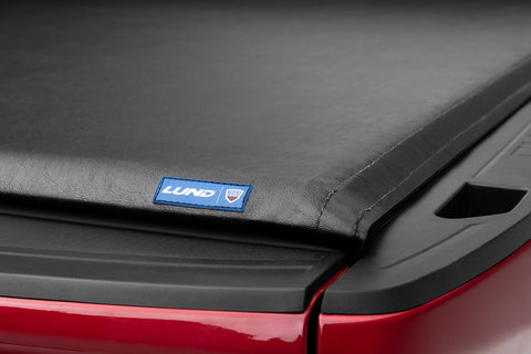 Lund 07-17 Chevy Silverado 1500 (8ft. Bed) Genesis Roll Up Tonneau Cover - Black - 96094