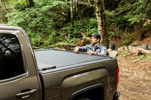 Roll-N-Lock 2020 GM Silverado / Sierra 2500/3500 6ft 10in Bed A-Series Retractable Tonneau Cover - BT226A