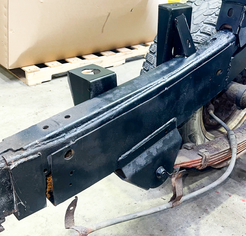 Rust Buster 2004-2012 Chevy Colorado & GMC Canyon Rear ward Leaf Spring Mount - Right - RB7503R