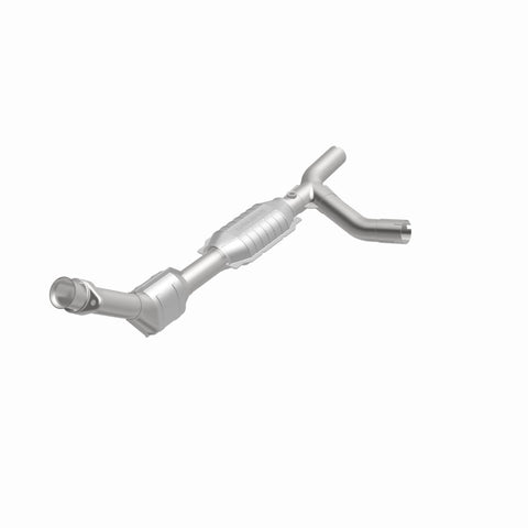 MagnaFlow Direct Fit Catalytic Converter 00-03 Ford Van 4.2L OEM - 49426