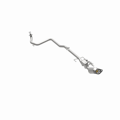 MagnaFlow Direct Fit Catalytic Converter 12-13 Toyota Prius C Base Underbody 1.5L - 280455