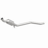 MagnaFlow Direct Fit Catalytic Converter 2006-2011 R350 3.5 L Underbody - 52177