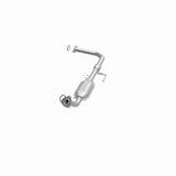 MagnaFlow Direct Fit Catalytic Converter 00-02 Tundra 4.7L 4WD FL - 447976