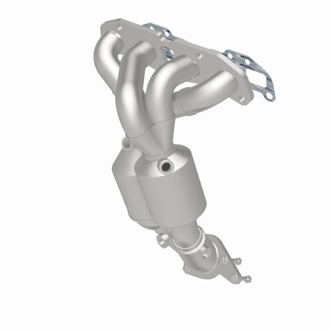 MagnaFlow OEM Grade 07-12 Nissan Sentra L4-2.5LGAS Direct Fit Federal Catalytic Converter - 51591