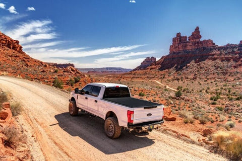 Truxedo 14-18 GMC Sierra & Chevrolet Silverado 1500 8ft Sentry CT Bed Cover - 1572216