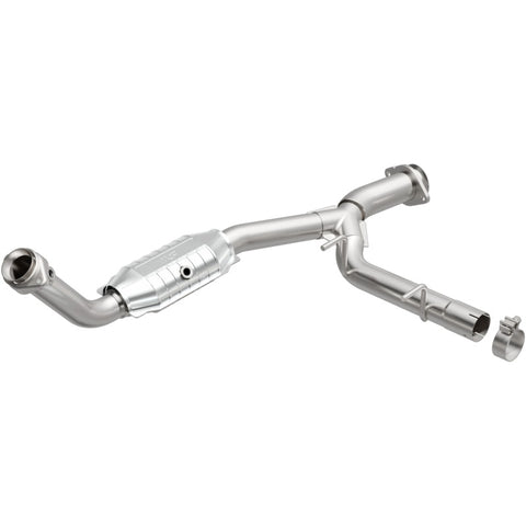 MagnaFlow Direct Fit Catalytic Converter 03-05 Ford Expedition/05-06 Lincoln Navigator 5.4L P/S - 93125