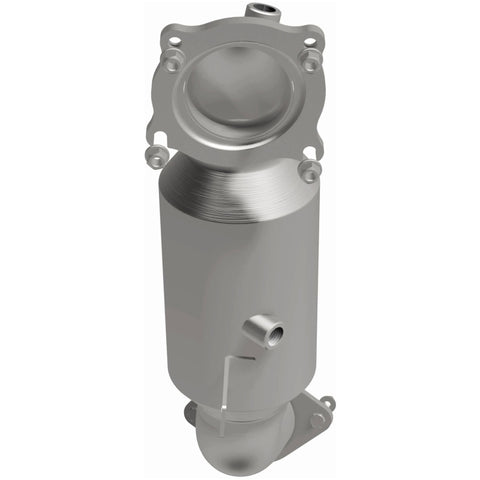 MagnaFlow Direct Fit Catalytic Converter 18-20 Alfa Romeo Giulia Single Underbody 2L - 280295