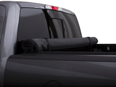 Lund 00-01 Toyota Tundra (6ft. Bed) Genesis Roll Up Tonneau Cover - Black - 96058
