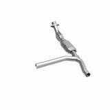 MagnaFlow Direct Fit Catalytic Converter 01 Ford F-150 4.2L - 51301