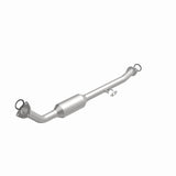 MagnaFlow Direct Fit Catalytic Converter OEM 2001-2004 Toyota Sequoia Underbody - 4551061