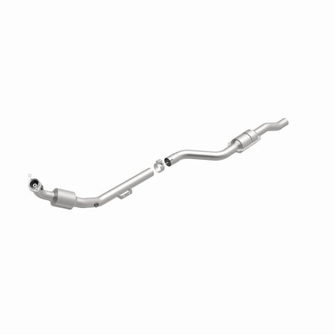 MagnaFlow Direct Fit Catalytic Converter 98-03 Mercedes E320 3.2L - 51706