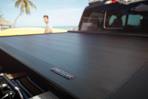 Roll-N-Lock 07-17 Toyota Tundra Crew Max Cab 65in E-Series Retractable Tonneau Cover - RC570E