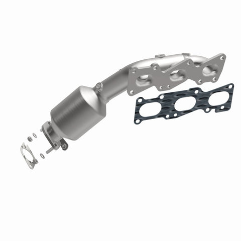 MagnaFlow OEM Grade Federal / EPA Compliant Manif Catalytic Converter 09-11 Hyundai Genesis V6 3.8L - 52778