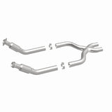 MagnaFlow 13-14 Ford Mustang 5.8L OEM Underbody Direct Fit EPA Compliant Catalytic Converter - 21-625