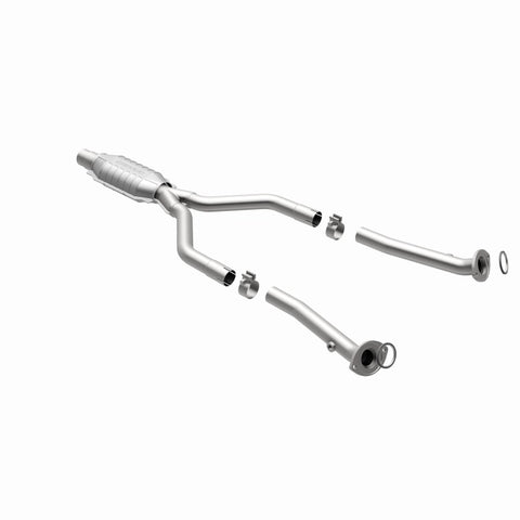 MagnaFlow Direct Fit Catalytic Converter 01-06 Lexus LS430 4.3L Rear - 24169