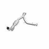 MagnaFlow Direct Fit Catalytic Converter 03-04 Ford Expedition 5.4L V8 Passenger Side - 24414