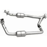 MagnaFlow Direct Fit Catalytic Converter 2002 Ford E-Series Vans 5.4L - 447378