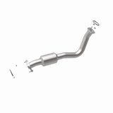 MagnaFlow Direct Fit Catalytic Converter 13-15 RAV4 2.5 Underbody - 52543