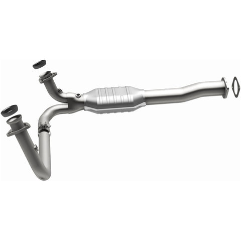 MagnaFlow Direct Fit Catalytic Converter California Grade 96-99 GM K/C 1500/2500 5.0L V8/4.3L V6 - 4451457