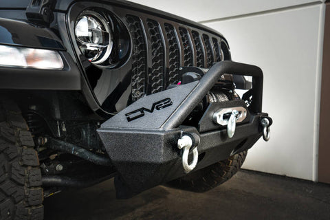 DV8 Offroad 07-18 Jeep Wrangler JK/JL FS-15 Steel Stubby Front Bumper w/ Fog Lights - FBSHTB-15