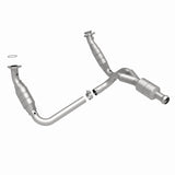 MagnaFlow Conv Direct Fit 10-13 GMC Sierra 1500 V6 4.3L - 5481578