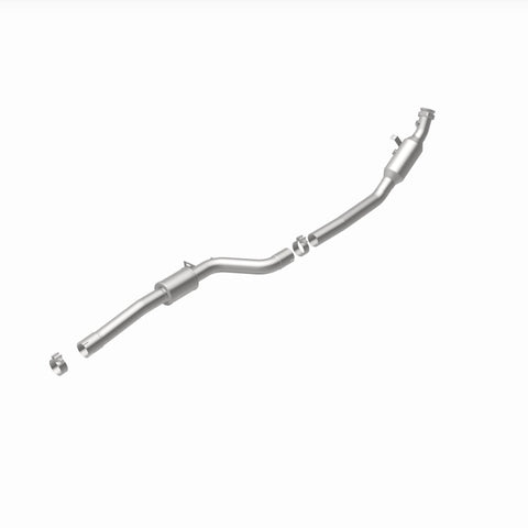 MagnaFlow Direct Fit Catalytic Converter 2013-2017 SL550 V8 4.6 OEM Underbody - 21-572