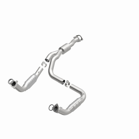 MagnaFlow Direct Fit Catalytic Converter 2011-2012 EXPRESS 2500 6.0L 6.0L Underbody - 52113