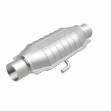 MagnaFlow Conv Universal 2.25in Inlet/Outlet Center/Center Oval - 334015
