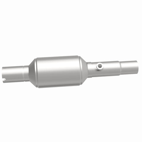 MagnaFlow Direct Fit Catalytic Converter 96-98 Jeep Grand Cherokee Underbody - 4451226