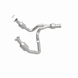 MagnaFlow Direct Fit Catalytic Converter 2015 GMC Yukon XL V8 6.2L - 52617