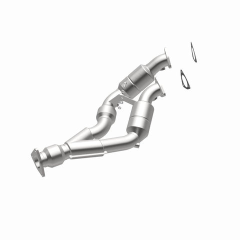 MagnaFlow Direct Fit Catalytic Converter 04-06 VW Touareg 3.2L - 51499