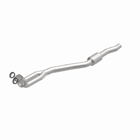 MagnaFlow Conv Direct Fit OEM 96-98 BMW 740iL 4.4L - 4481683