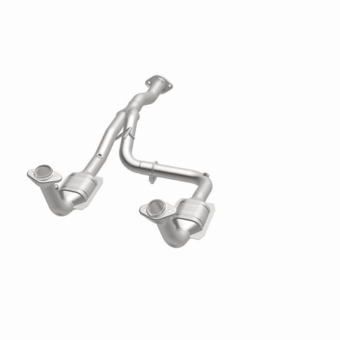 MagnaFlow Direct Fit Catalytic Converter 07 Jeep Liberty 3.7L OEM - 49186