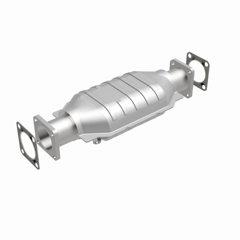 MagnaFlow Direct Fit Catalytic Converter Chevrolet-Isuzu 82 8 - 23652