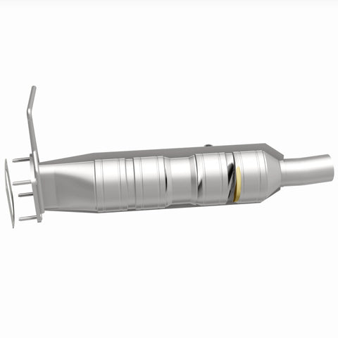 MagnaFlow 09-17 Ford F53 V10 6.8L Underbody Direct Fit Catalytic Converter - 280436