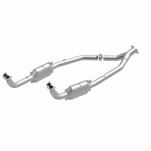 MagnaFlow Conv Direct Fit OEM 2003 Land Rover Discovery Underbody - 4551028