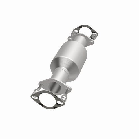 MagnaFlow Direct Fit Catalytic Converter 03-06 Kia Sorento 3.5L rear - 49924