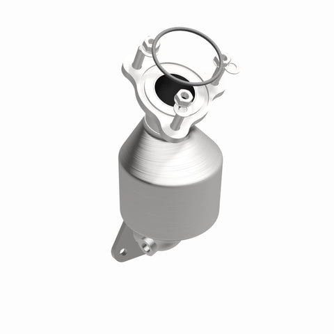 MagnaFlow Direct Fit Catalytic Converter 2010-2011 LaCrosse 3.6 L Underbody - 52300